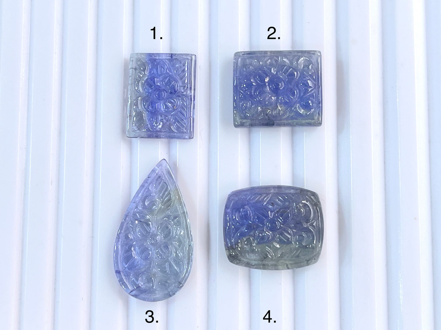 Natural Bi-Color Tanzanite Carving lot