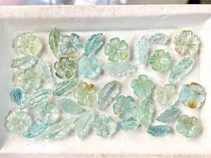 Natural Aquamarine Flower &amp; Leaf Hand carved loose gemstone set