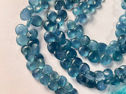 Santa Maria Shade Aquamarine Smooth heart Briolette Beads