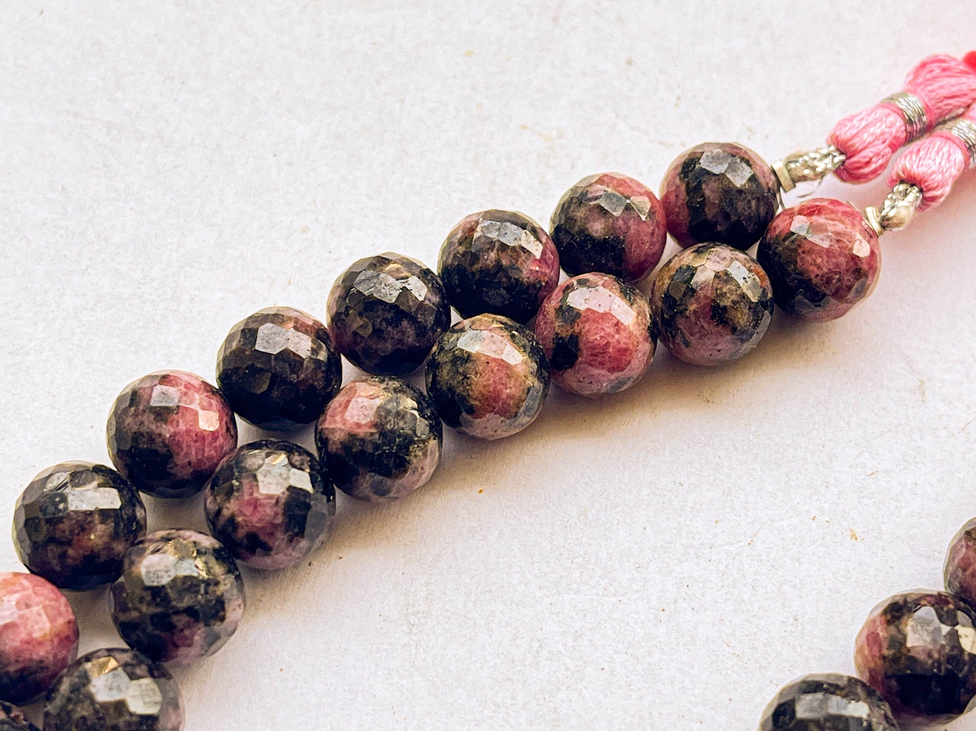 Rhodonite Faceted Spherical Beads | 10MM | 19 Pieces Beadsforyourjewelry