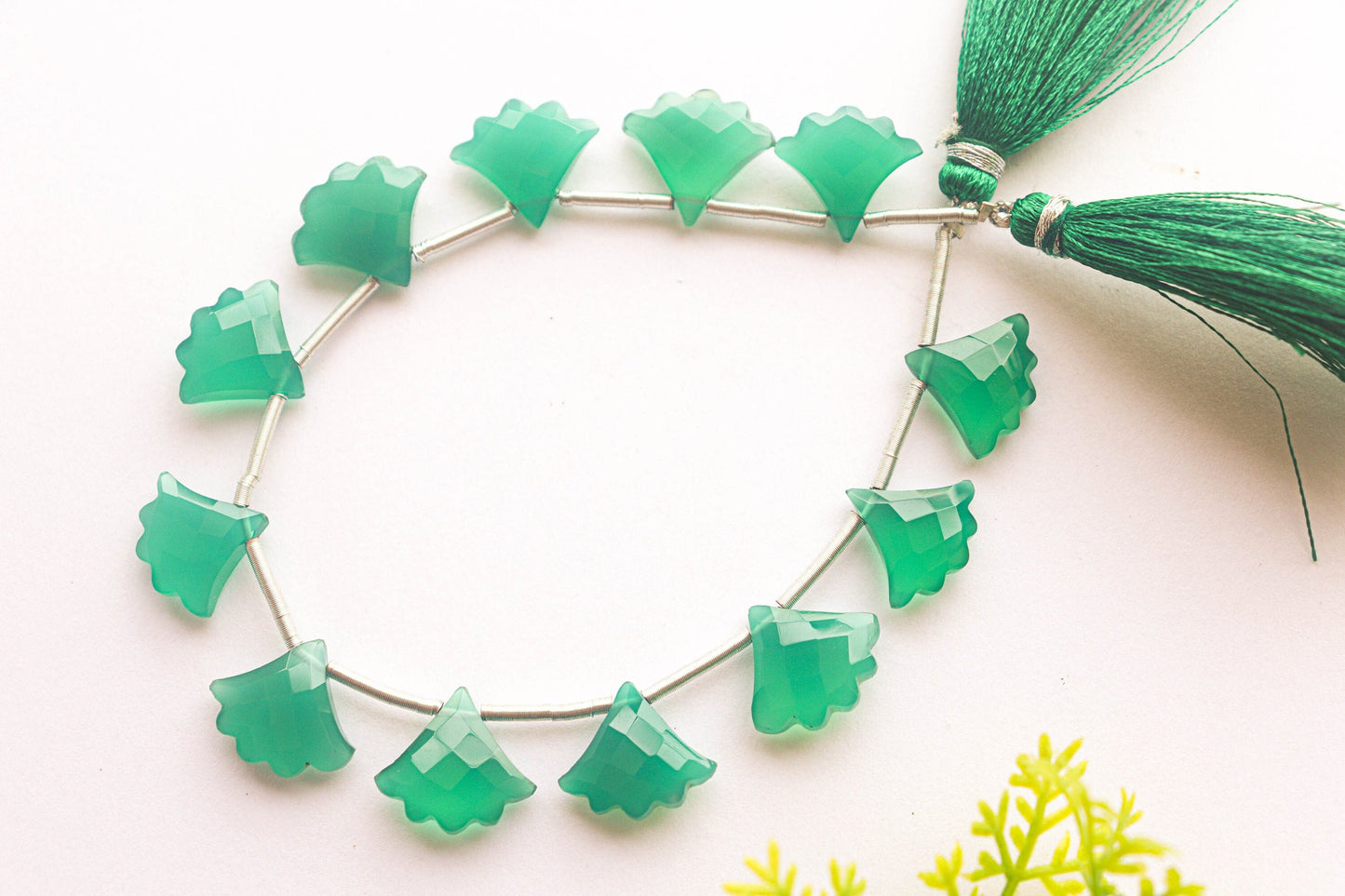 Natural Green Onyx Tree Shape Briolette Beads