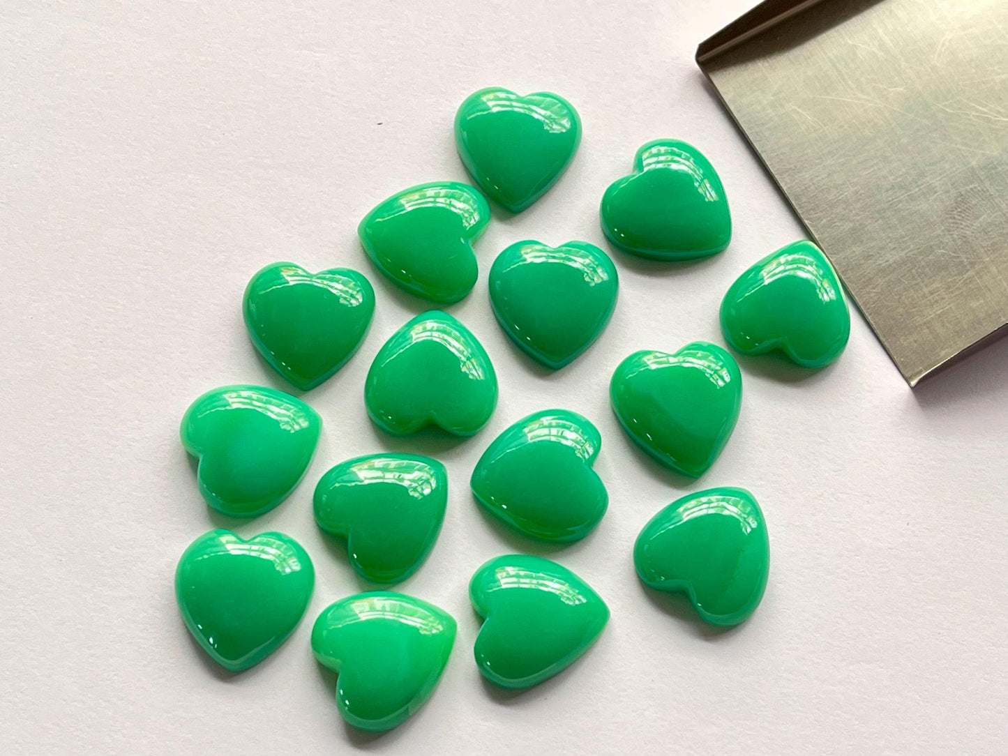 Green Chrysoprase Chalcedony Heart Shape Cabochon